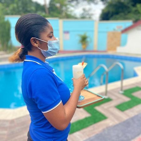 Royal Basin Resort Kumasi Esterno foto